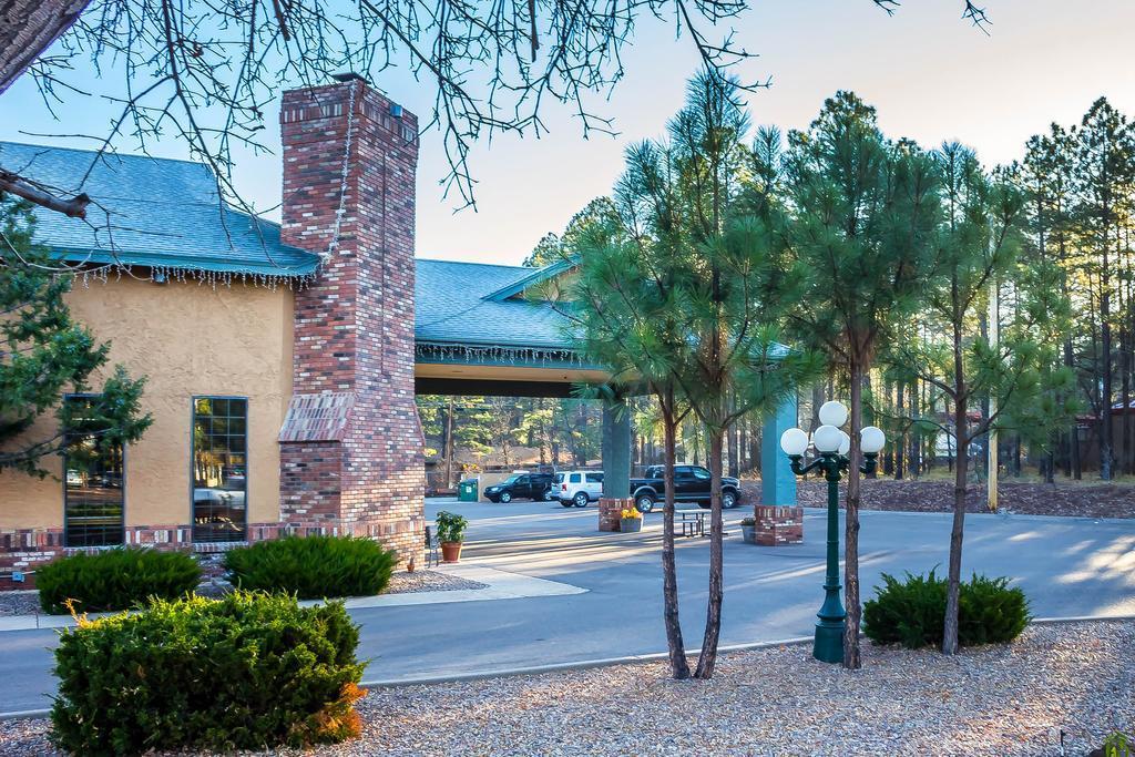 Quality Lakeside 2* Pinetop-Lakeside